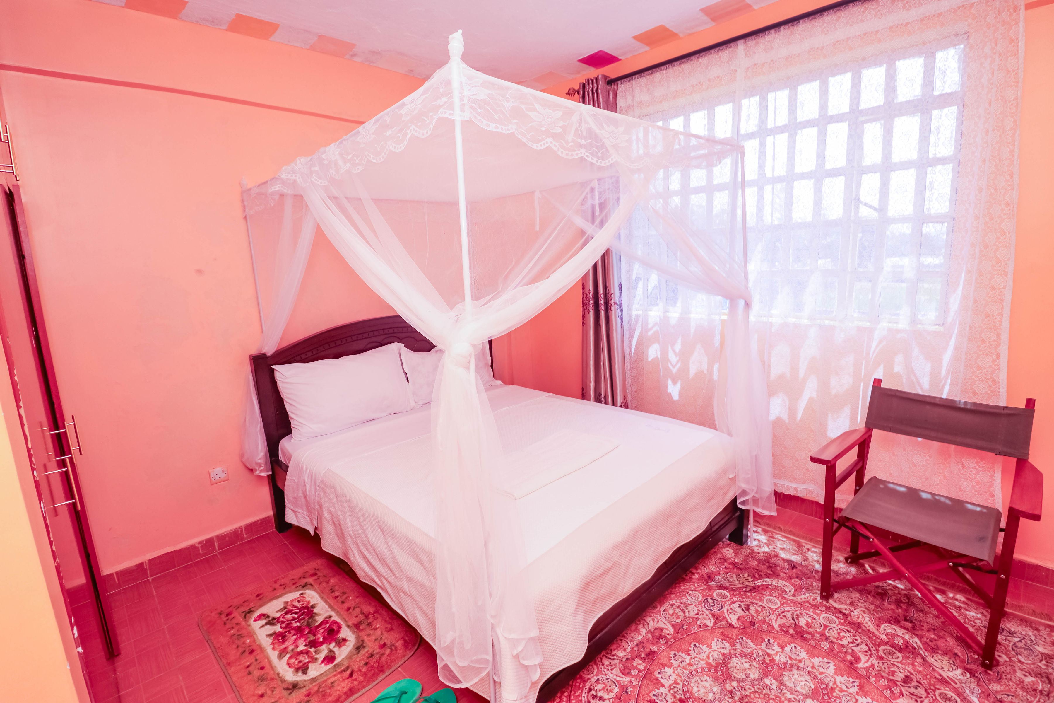 Floor 1 · Bedroom